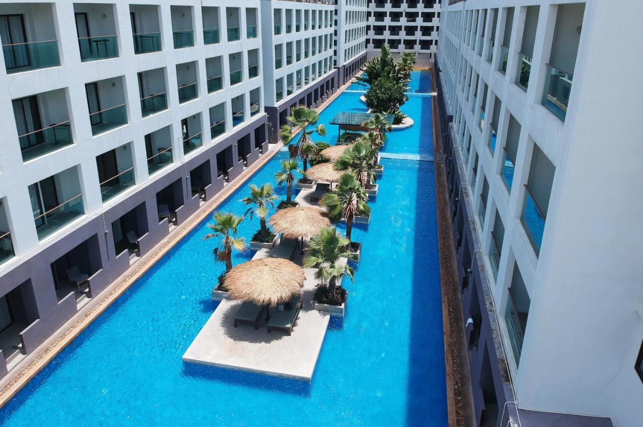 Woraburi Pattaya Resort & Spa Экстерьер фото